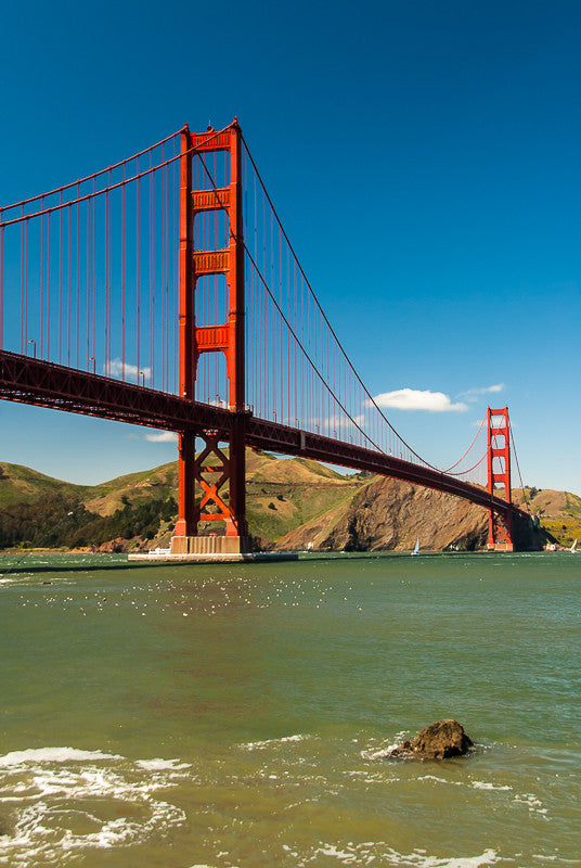 Golden Gate on a Sunny Afternoon